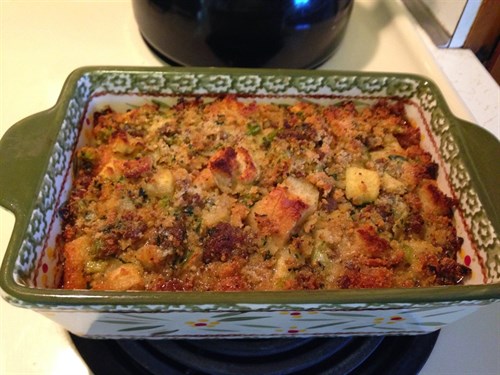 * HOLIDAY - Cornbread Stuffing w/ Apples & Herbs